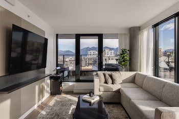 50-inch Smart TV with cable channels, streaming services