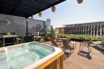 Bain à remous intérieur