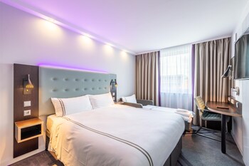 Habitación triple familiar | Insonorización y wifi gratis