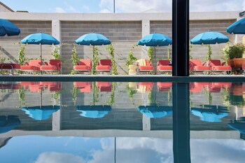 Premium Suite, Balcony