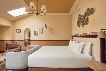 Monolocale, 1 letto king e 1 divano letto (King) e terrazza | Terrace/patio