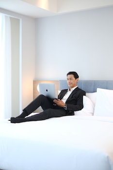 2 개의 야외 수영장