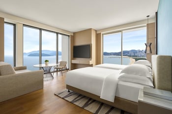 Deluxe Room, 1 King Bed, Ocean View | View from room