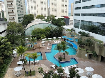 室外游泳池,日光浴躺椅