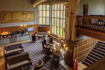 Suite | 1 chambre, décor unique, ameublement unique, bureau