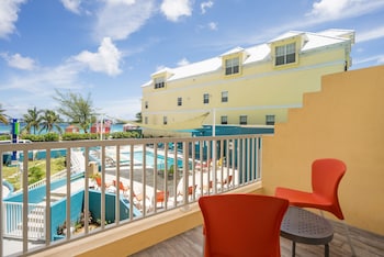 Private beach nearby, beach cabanas, sun-loungers, beach towels
