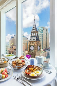 Metropolitan Suite, Tower View | View from room