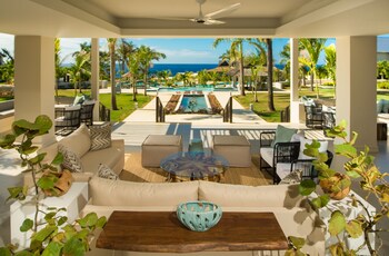 2 outdoor pools, pool umbrellas, sun loungers