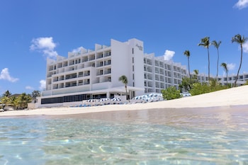 Luxury Chairman Front Two Bedroom Suite with Butler | Beach/ocean view