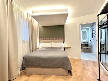 Chambre Double Deluxe, vue ville | Draps en coton égyptien, literie de qualité supérieure