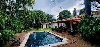 Standard Room | In-room safe, desk, laptop workspace, blackout drapes