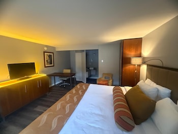 Standard Room, 2 Queen Beds, Non Smoking