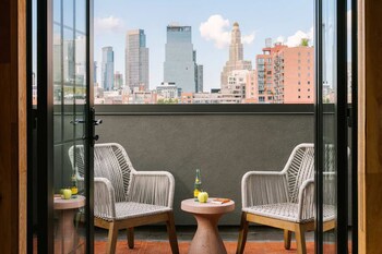 إطلالة على المدينة