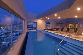 Rooftop pool