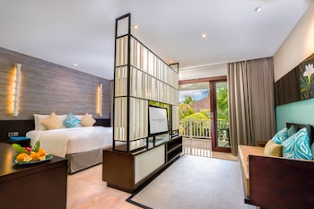 1 bedroom, premium bedding, down comforters, pillowtop beds