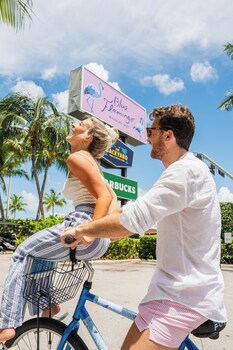 2 outdoor pools, open 7:00 AM to 11:00 PM, cabanas (surcharge)