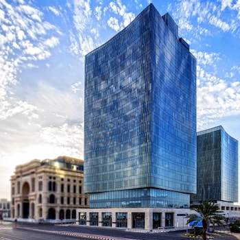 Outdoor pool, open 6:00 AM to 6:00 PM, free cabanas, sun loungers