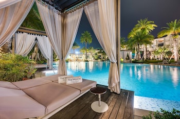 Indoor pool, outdoor pool, pool umbrellas, pool loungers