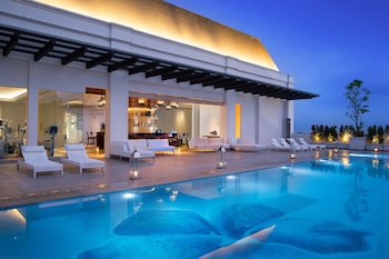 Poolside views, open daily