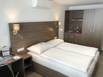 Daily buffet breakfast (EUR 15 per person)