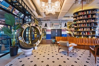 Desayuno buffet (EUR 25 por persona)