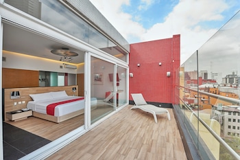 Petit déjeuner complet compris tous les jours