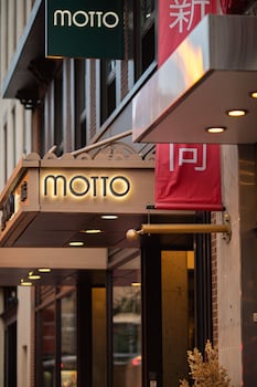 3 bars/lounges, bar met dakterras, cocktailbar