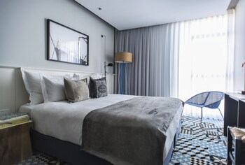 Petit déjeuner buffet (100 ILS par personne)