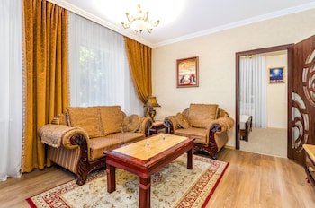 Suite clásica, 2 habitaciones, cocina, piso ejecutivo | Balcón