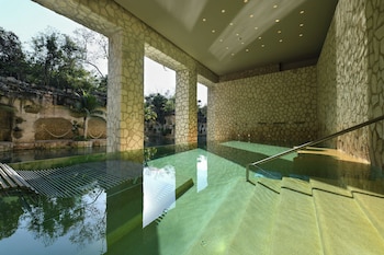 Suite (River Jump) | View from room