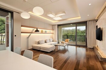 Indoor pool, seasonal outdoor pool, pool cabanas (surcharge)