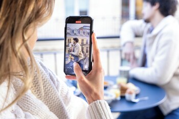 Chambre Prestige Balcon | Street view