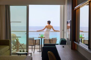 Indoor pool, 2 outdoor pools, pool umbrellas, sun loungers