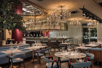 2 restaurants, breakfast, lunch, dinner served; Italian cuisine