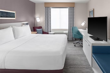 In-room safe, desk, laptop workspace, blackout curtains