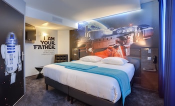 Superior room 1 double bed and 1 single bed