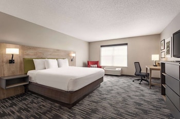 Room, 1 King Bed, Non Smoking | Terrace/patio