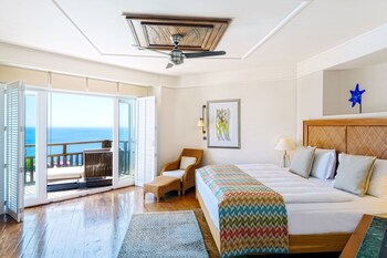 Playa privada en los alrededores y traslado desde/hacia la playa gratis