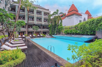 2 nhà hàng, phục vụ bữa sáng 