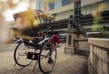 Sauna, tina de hidromasaje, baño de vapor y tratamientos corporales