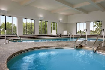 1 bedroom, premium bedding, pillow-top beds, in-room safe