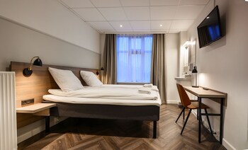 Desayuno buffet todos los días (DKK 109 por persona)