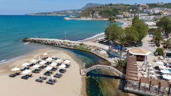 Private beach nearby, sun loungers, beach umbrellas, beach towels