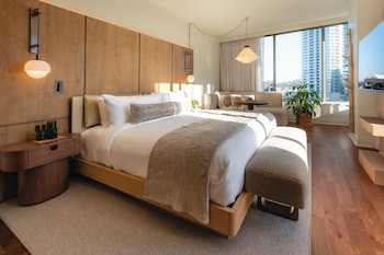 City Junior Suite with Sofa Bed | View from room