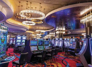 Coin salon dans le hall