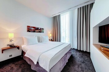 Desayuno buffet (EUR 22 por persona)