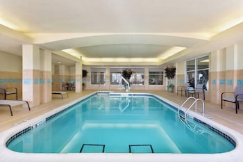 Daily cooked-to-order breakfast for a fee