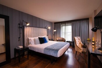 Suite X11