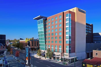 Hypo-allergenic bedding, pillowtop beds, minibar, in-room safe