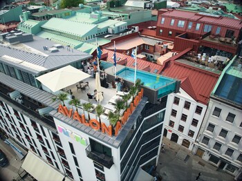 Deluxe-Zimmer (Jacuzzi) | Bettwäsche aus ägyptischer Baumwolle, hochwertige Bettwaren, Minibar